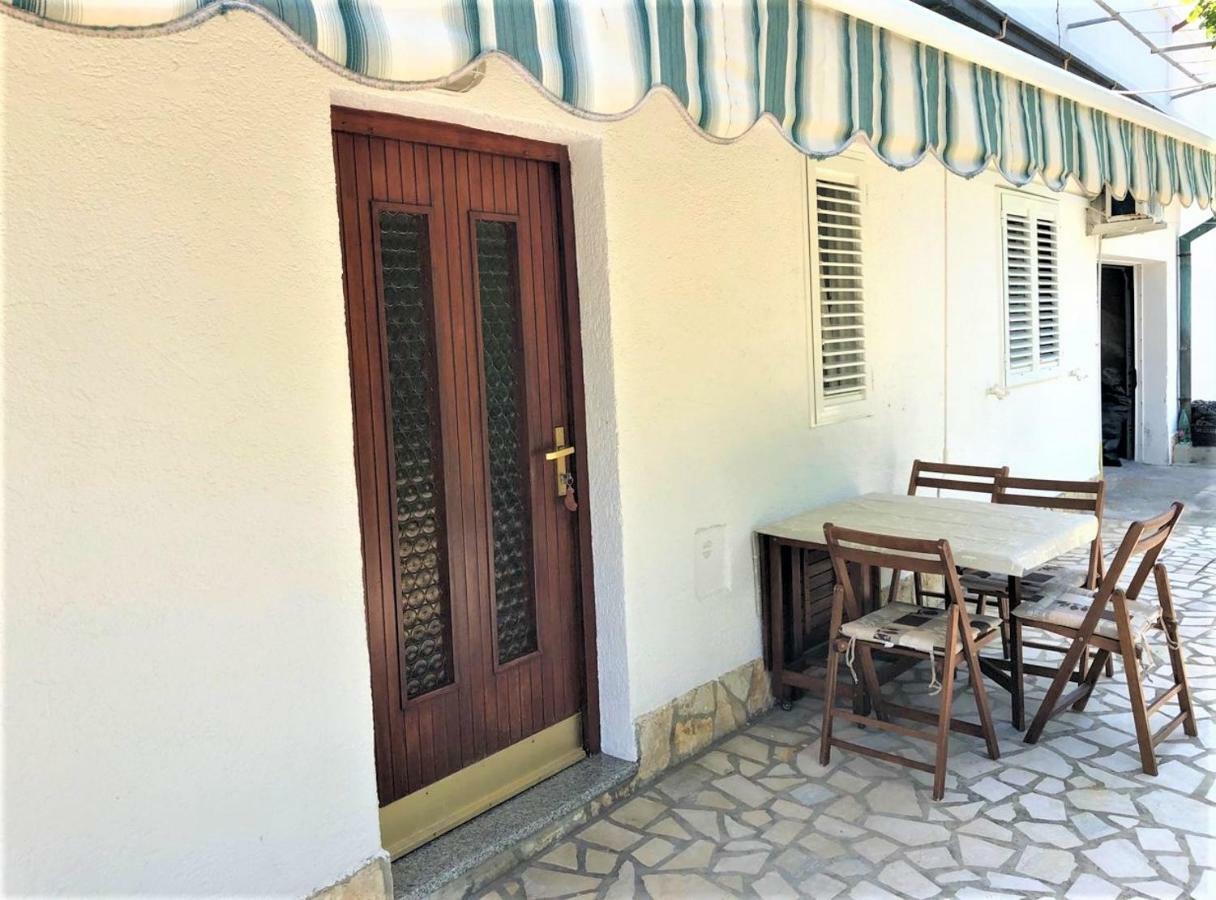 Apartments With Boat Mooring Marija Supetarska Draga Exterior photo