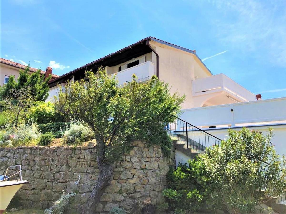Apartments With Boat Mooring Marija Supetarska Draga Exterior photo